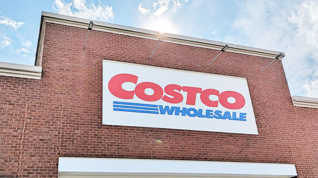 I've worked at Costco for 18 years. Here are 10 of the best things I'm  seeing on shelves right now.