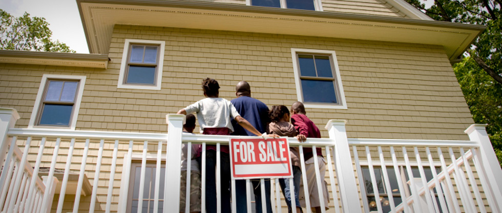 should i pay off all debt before buying a house